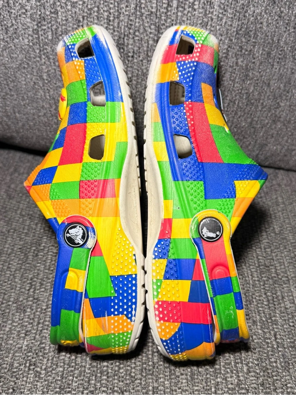 Crocs Digi Block/Multicolor clogs slip on shoes kids size J3